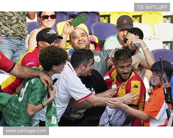 世俱杯半场战报：吉鲁马丁内斯进球遭取消 洛杉矶FC与突尼斯希望战成平局